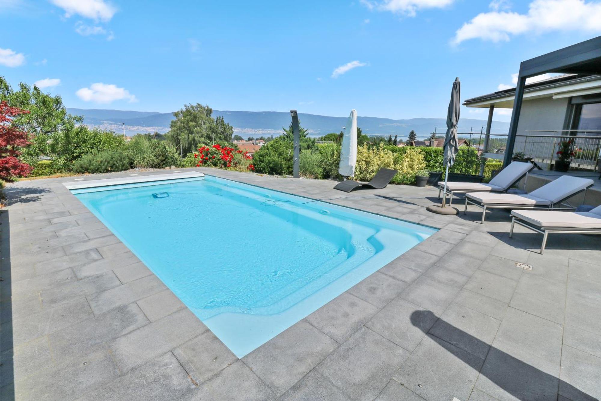 Magnifique Villa Avec Piscine Et Vue Sur Le Lac Cudrefin ภายนอก รูปภาพ